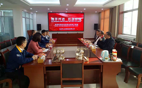 莱工.jpg 莱工.jpg